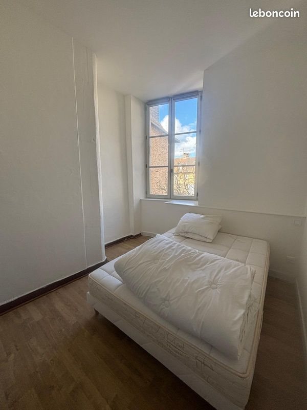 Appartement à louer, 44m², Saint-Yrieix-la-Perche