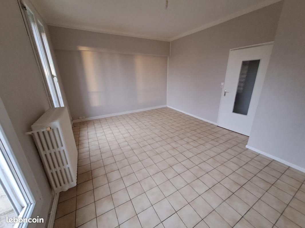 Appartement à louer, 110m², Vitry-le-François