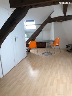 Appartement à louer, 19m², Cour-Cheverny