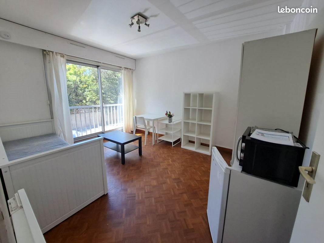Appartement à louer, 21m², Marseille 9ème