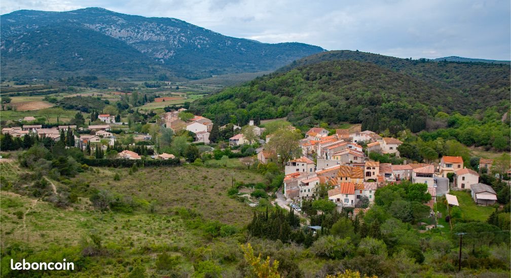Maison à louer, 90m², Feuilla