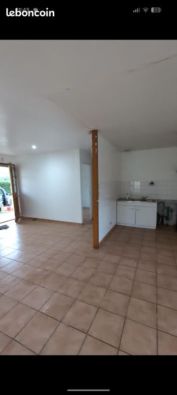 Maison à louer, 90m², Feuilla