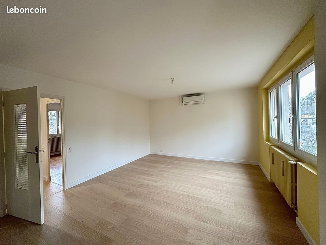 Appartement à louer, 71m², Montoison