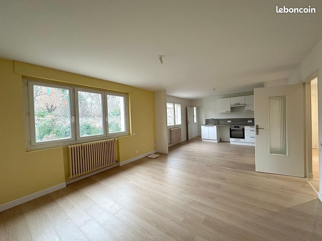 Appartement à louer, 71m², Montoison