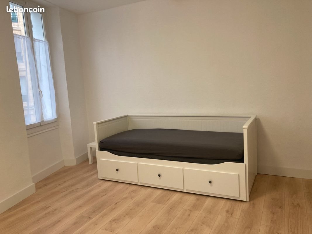 Appartement à louer, 25m², Marseille 5ème