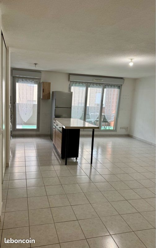 Appartement à louer, 60m², Marseille 3ème