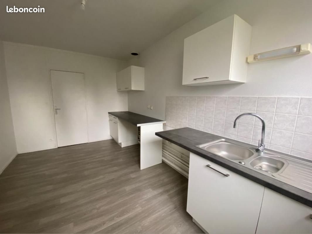 Maison à louer, 122m², Guer