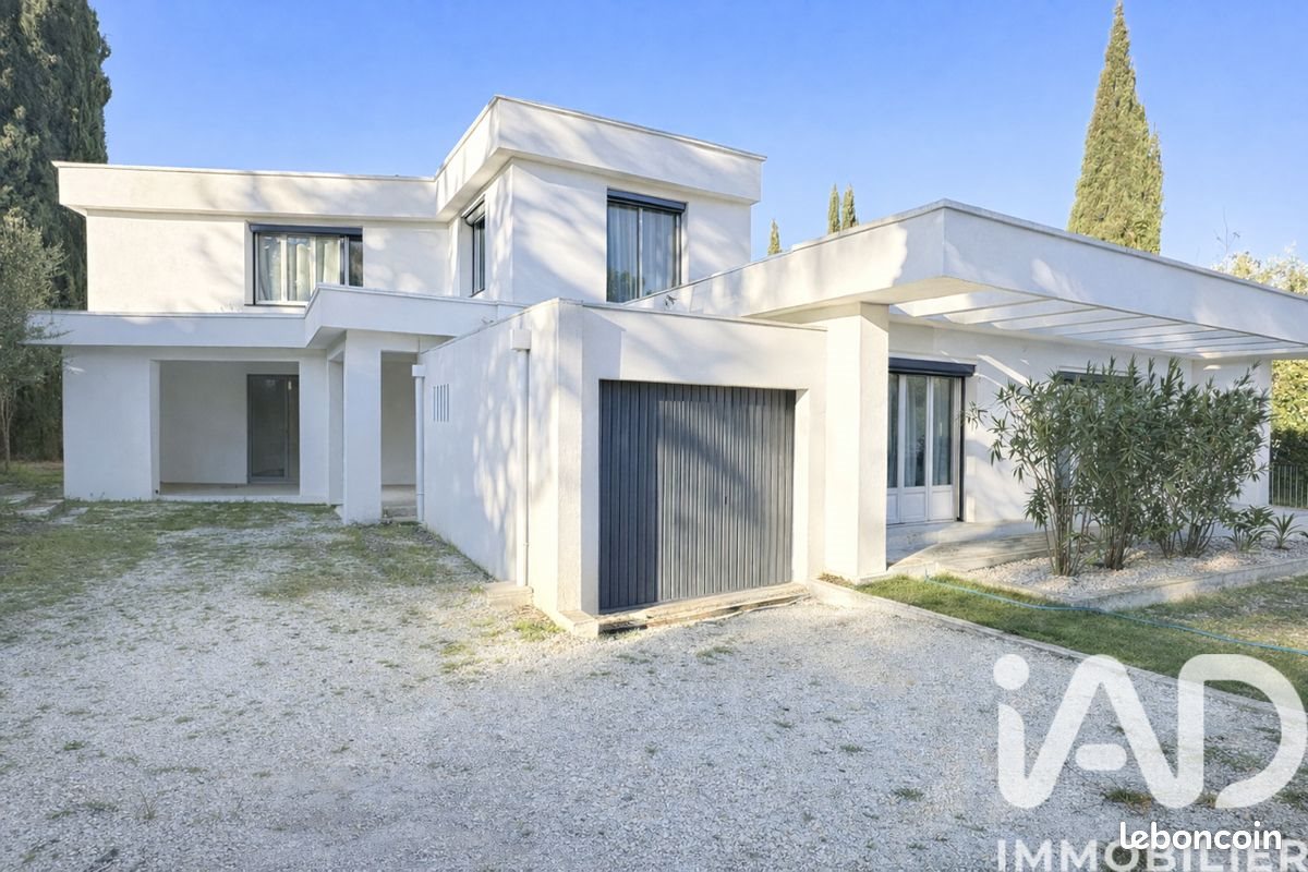 Maison à vendre, 192m², Carnoux-en-Provence