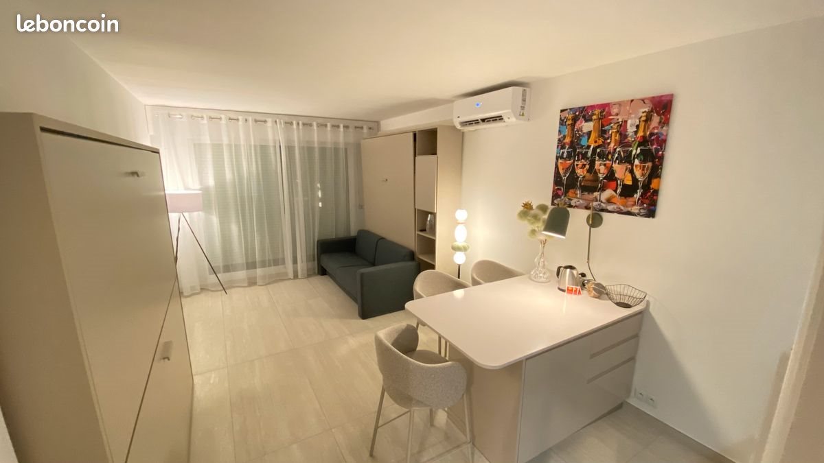 Appartement à louer, 27m², Menton