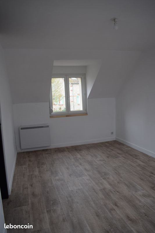 Maison à louer, 64m², Sarcy