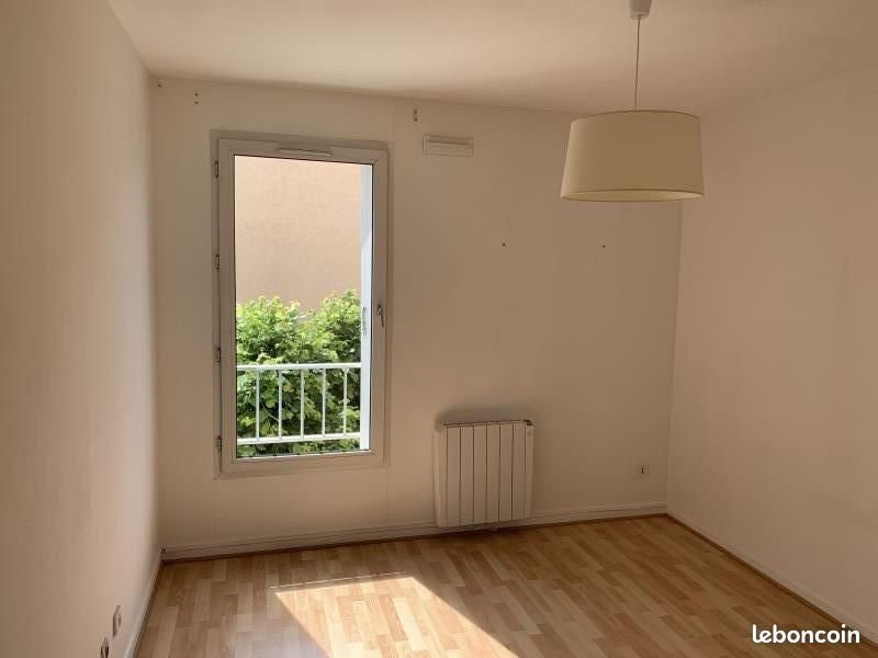 Appartement à louer, 64m², Marseille 8ème