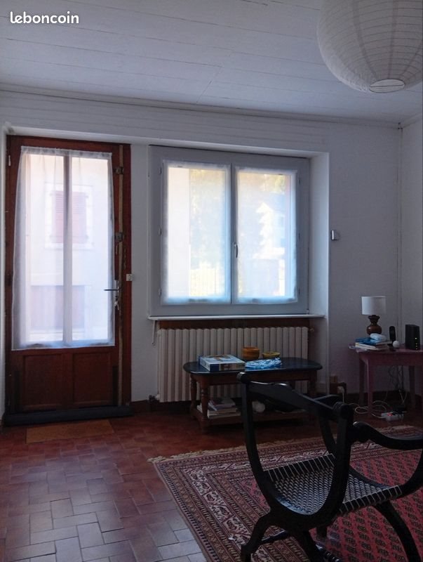 Maison à louer, 43m², Fournels