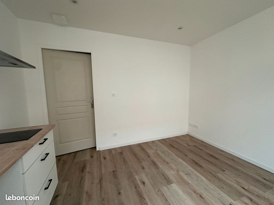 Appartement à louer, 25m², Jarzé