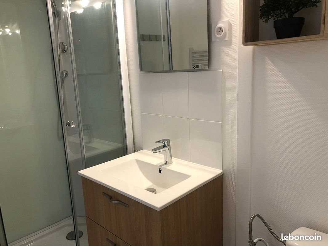 Appartement à louer, 35m², Autun