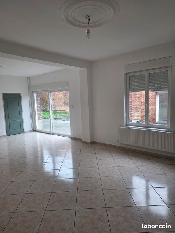 Maison à louer, 130m², Fressies