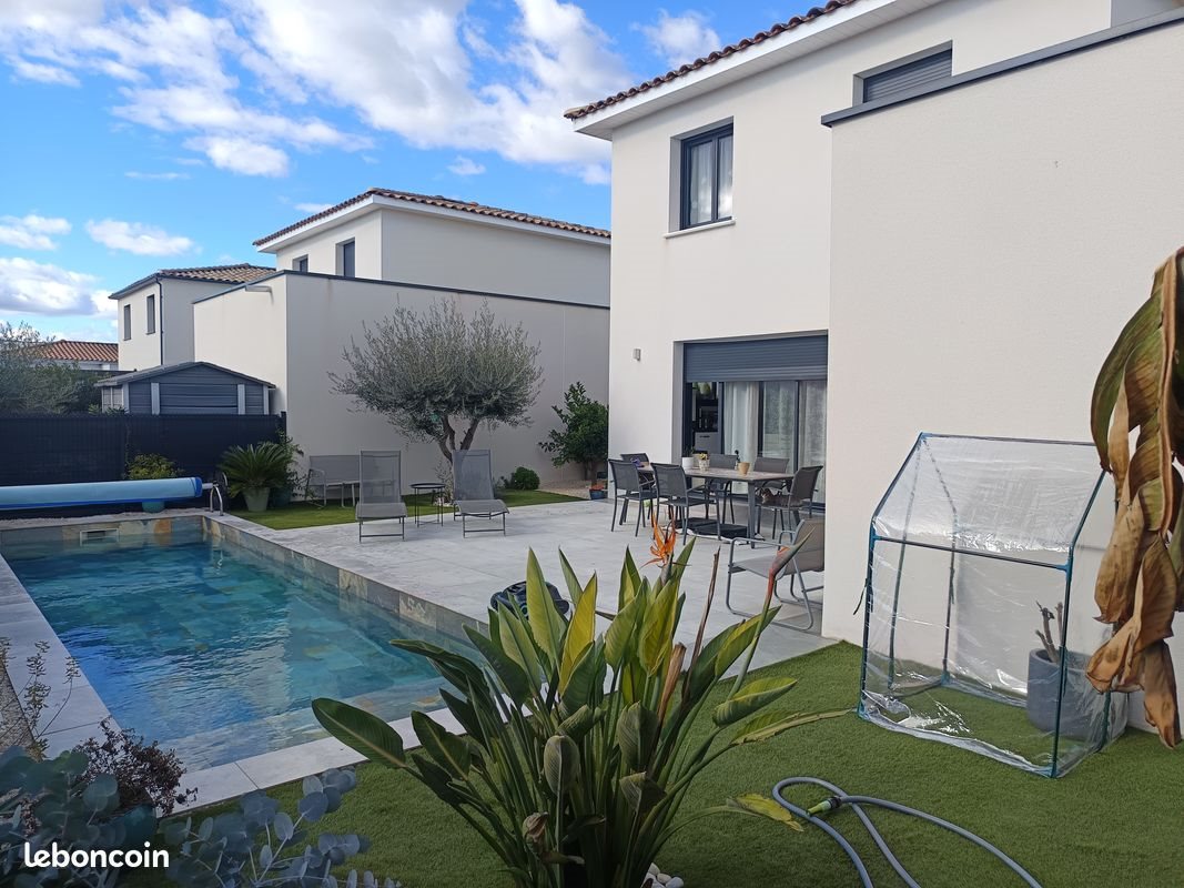 Maison à louer, 115m², Calvisson