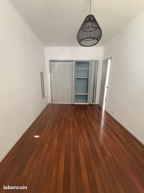 Appartement à louer, 53m², Toulon