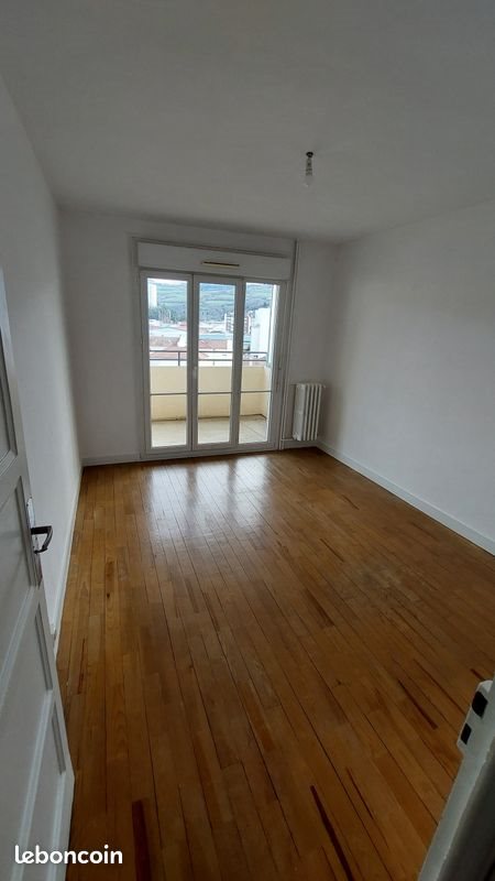 Appartement à louer, 49m², Saint-Etienne