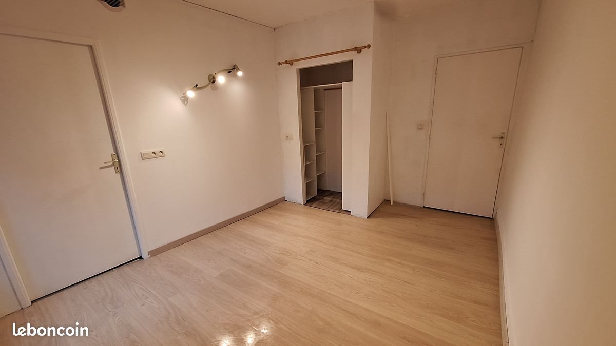 Appartement à louer, 47m², Montbrison