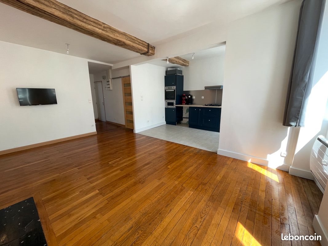 Appartement à louer, 55m², Avallon