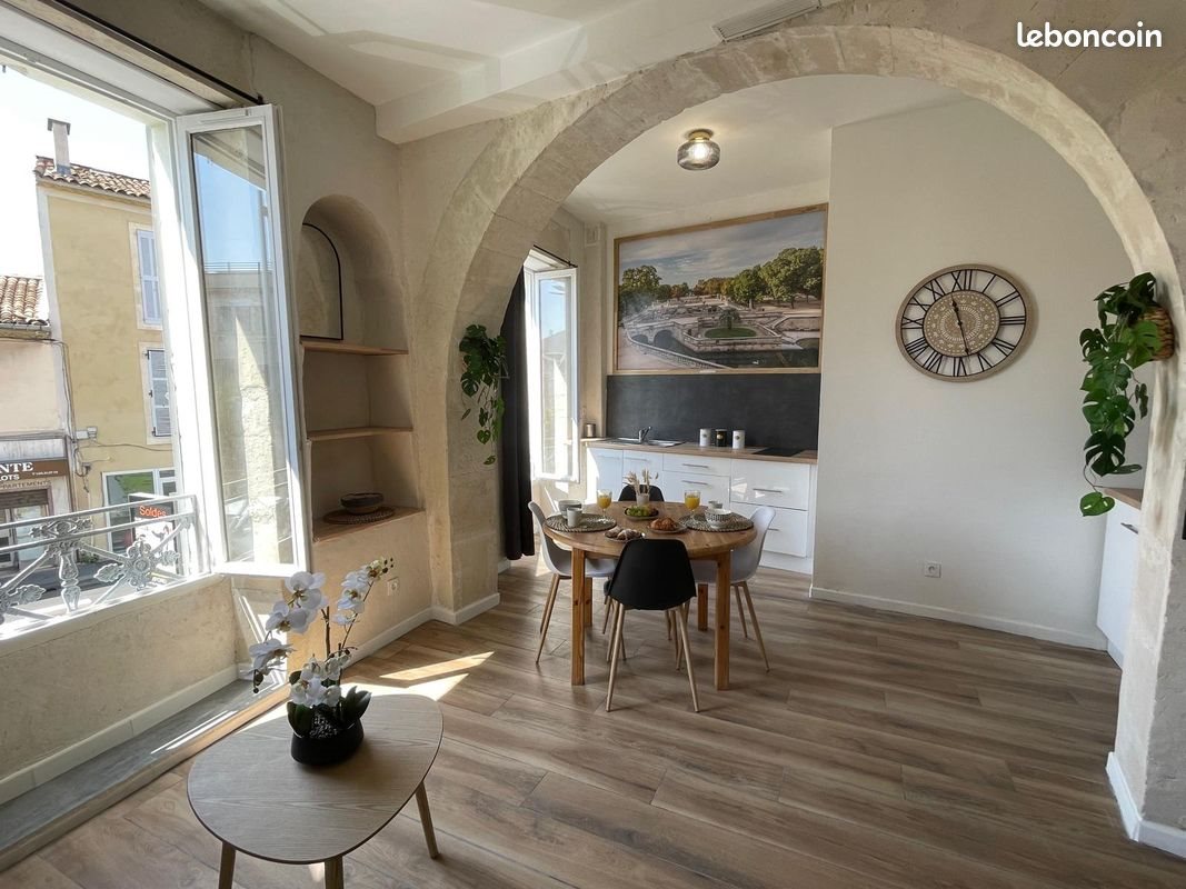 Appartement à louer, 37m², Nîmes