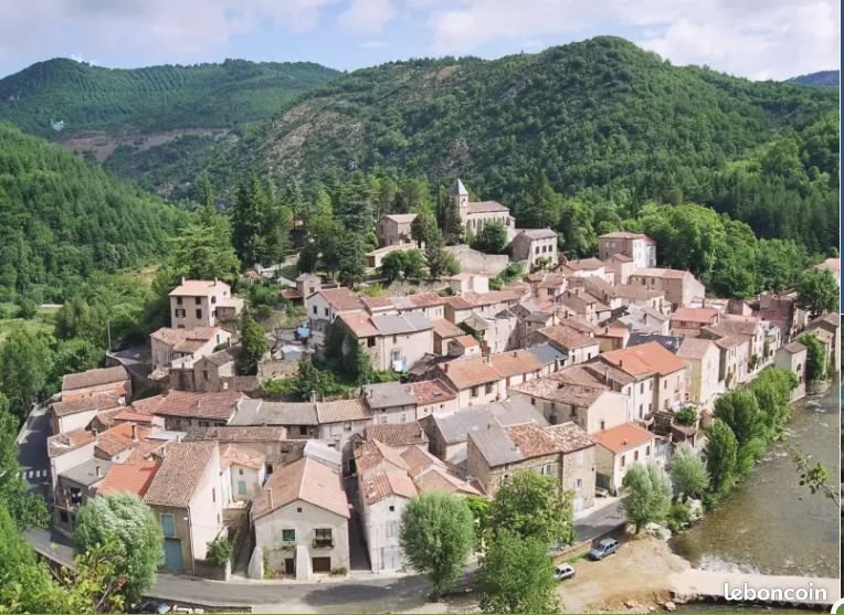 Appartement à louer, 67m², Avène