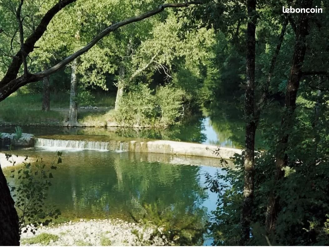 Appartement à louer, 67m², Avène