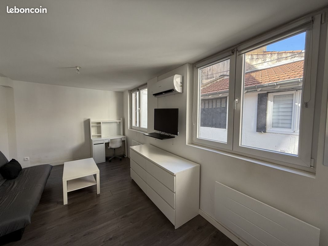Appartement à louer, 26m², Saint-Etienne