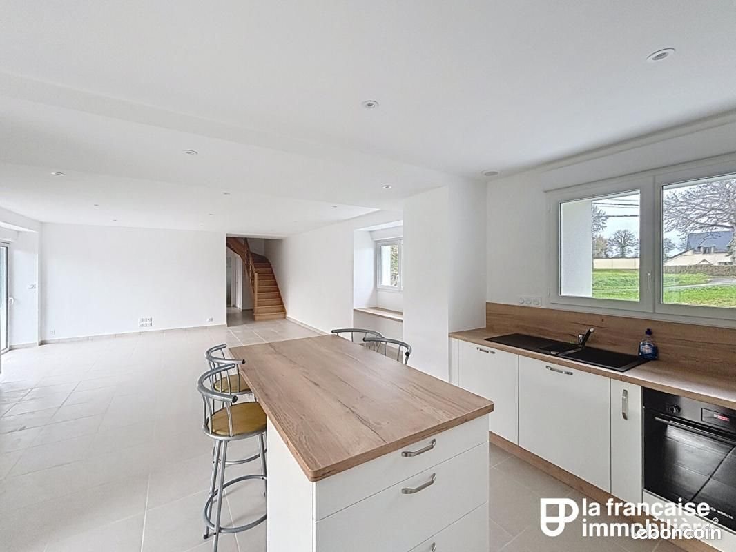 Maison à louer, 119m², Noyal-Châtillon-sur-Seiche