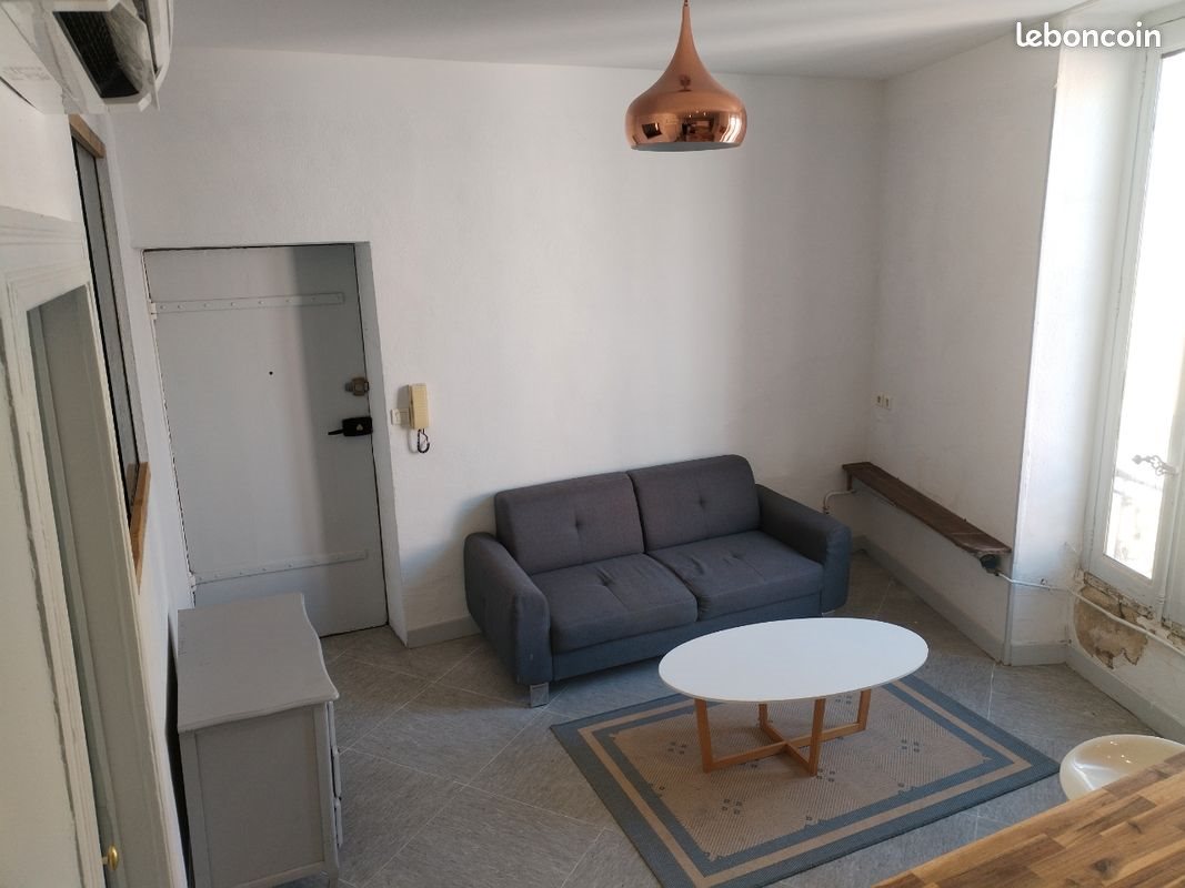 Appartement à louer, 30m², Nîmes