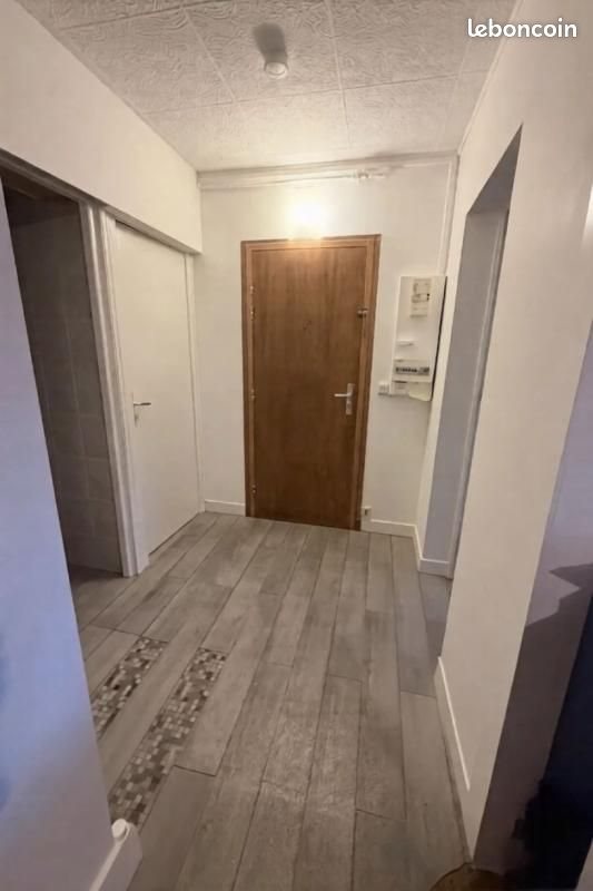 Appartement à louer, 60m², Saint-Egrève