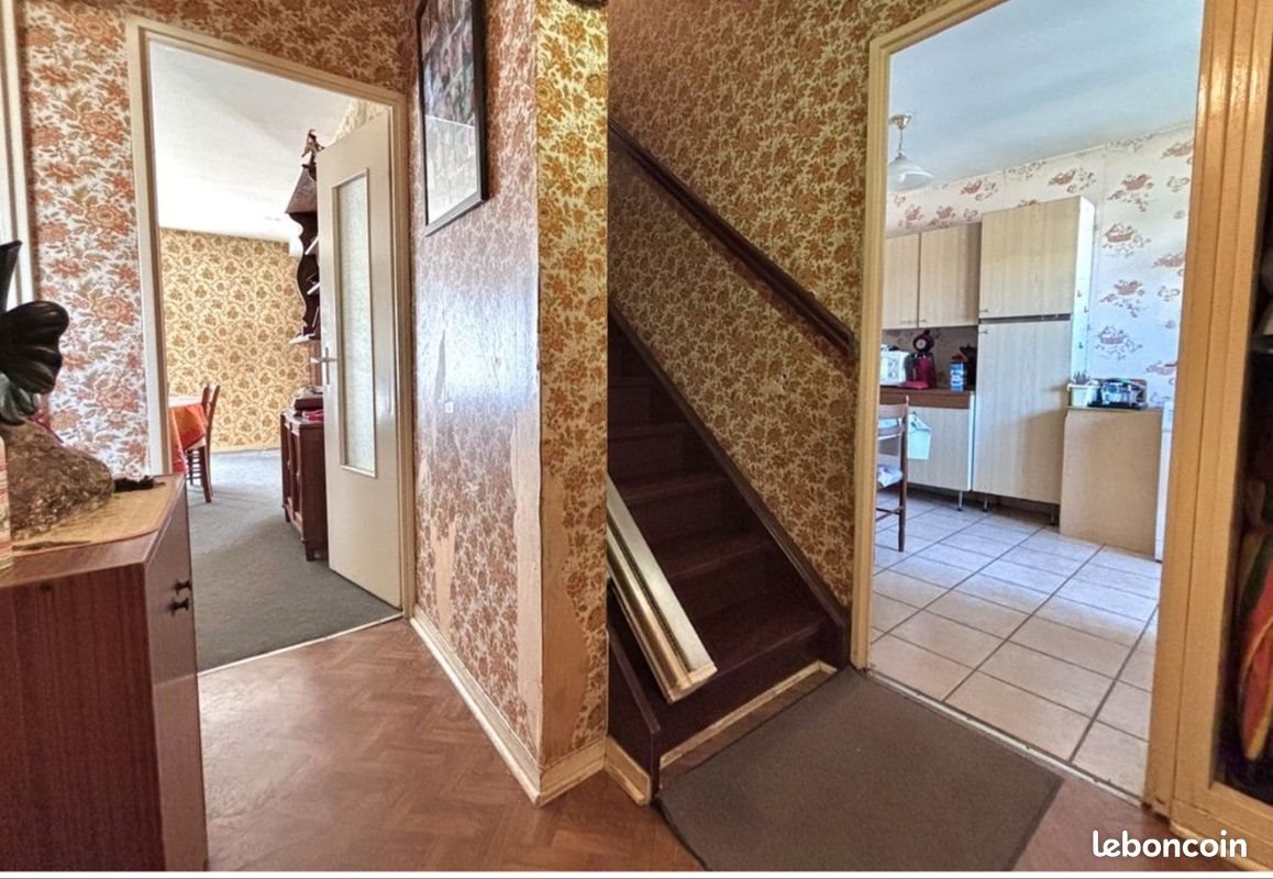 Maison à vendre, 104m², Saint-Pantaléon-de-Larche