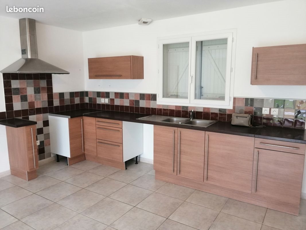 Maison à louer, 100m², Cenne-Monestiés