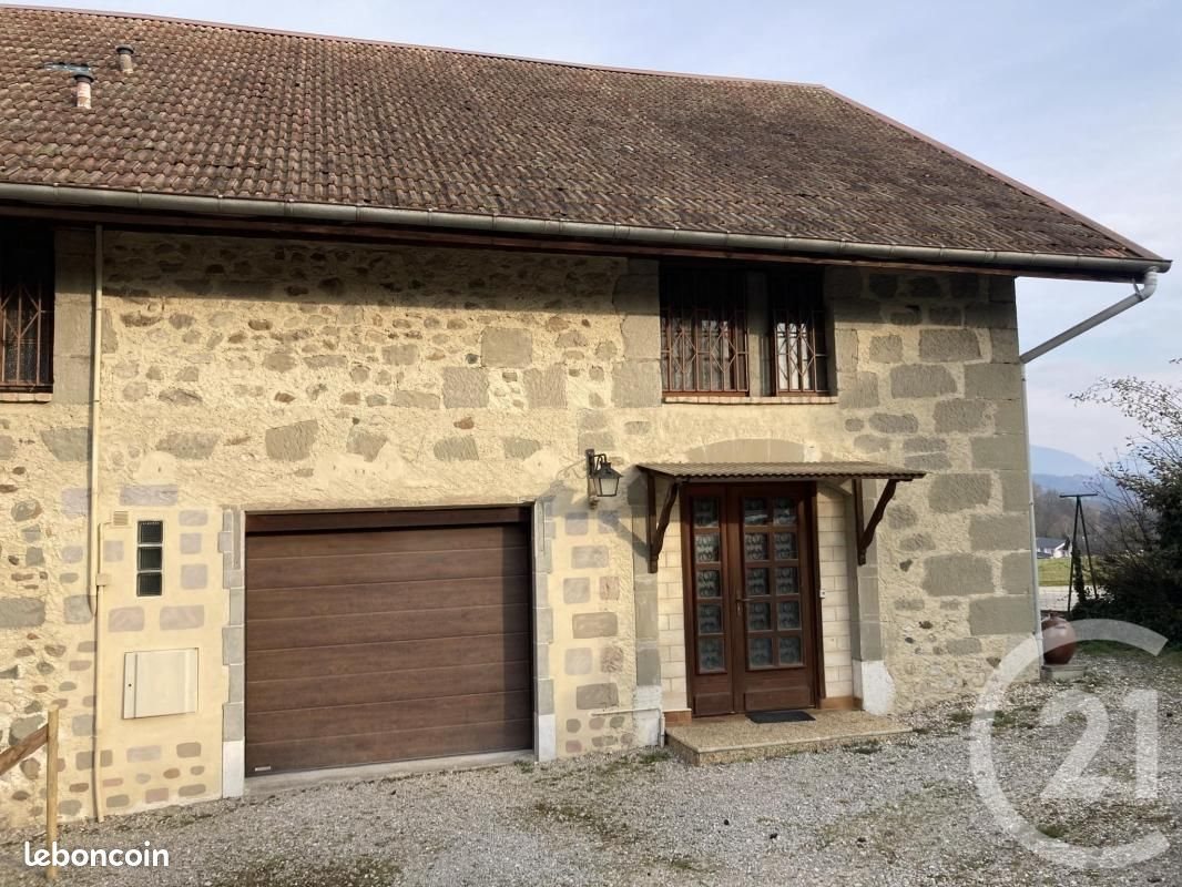 Maison à louer, 144m², Sales