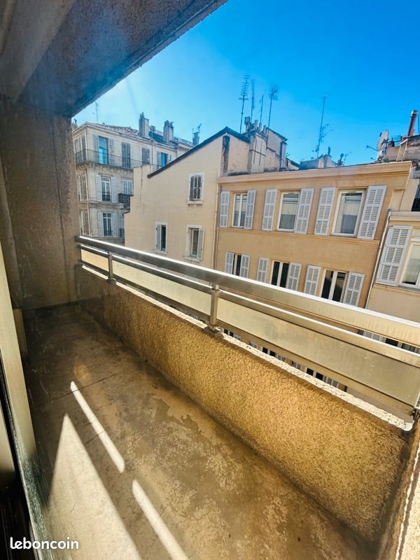 Appartement à louer, 44m², Marseille 6ème
