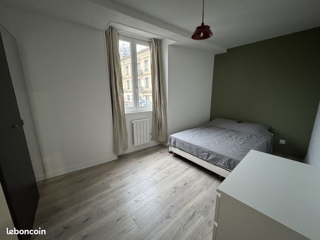 Appartement à louer, 44m², Saint-Etienne