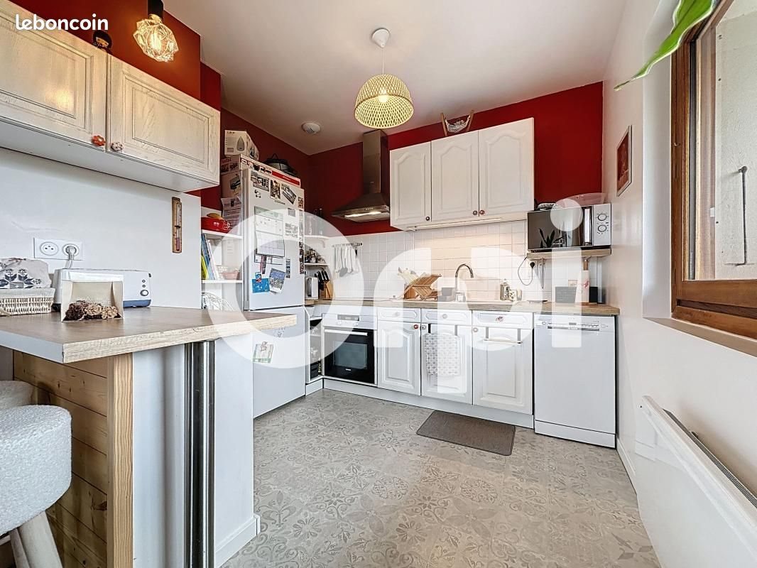 Appartement à louer, 63m², Viuz-en-Sallaz