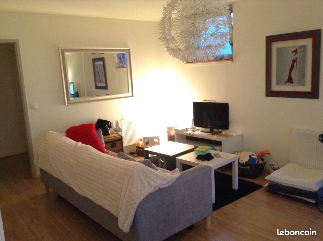 Appartement à louer, 74m², Croix