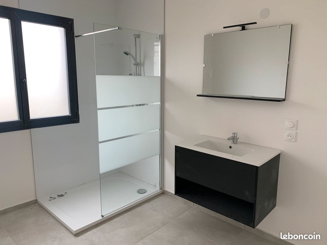 Maison à louer, 90m², Civens