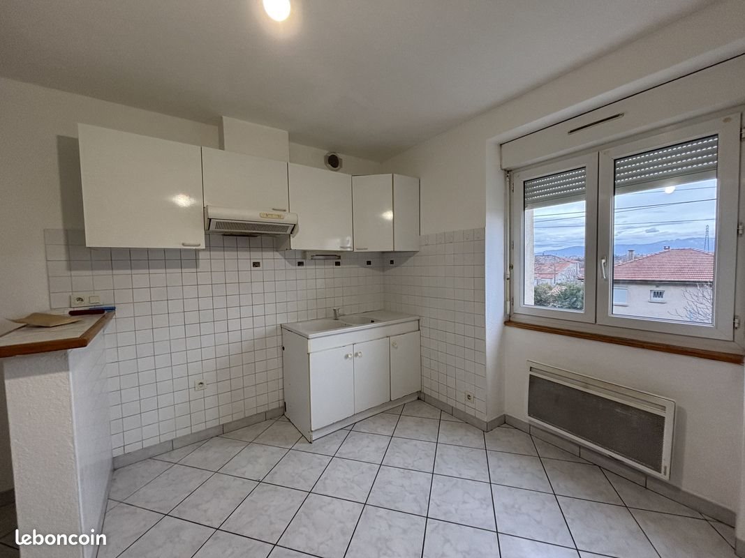 Appartement à louer, 50m², Guilherand-Granges