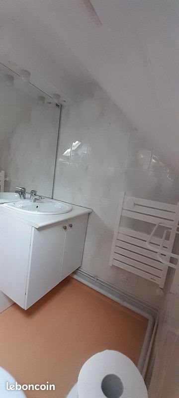 Appartement à louer, 33m², Saint-Amand-Montrond