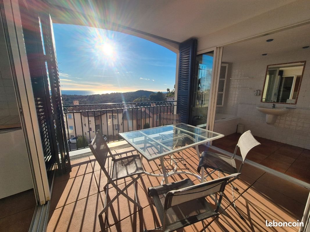 Appartement à louer, 48m², Saint-Cyr-sur-Mer