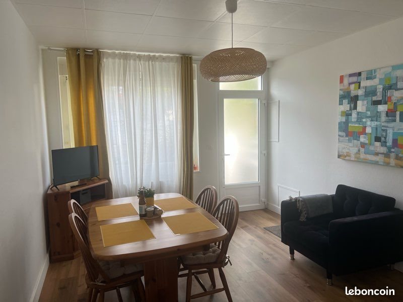 Appartement à louer, 47m², Loudéac
