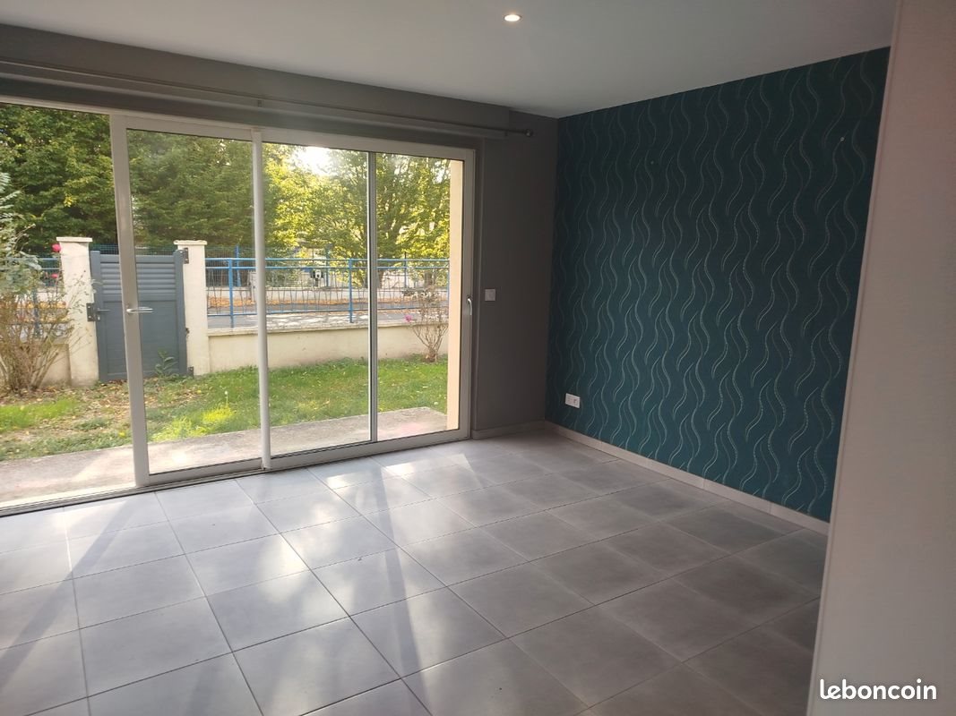 Maison à louer, 58m², La Vespière