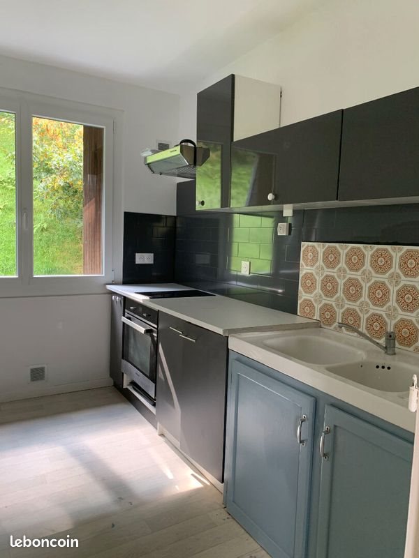 Appartement à louer, 50m², Cornil