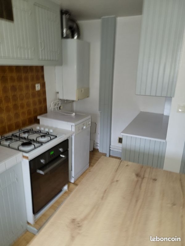 Maison à louer, 67m², Terrasson-Lavilledieu