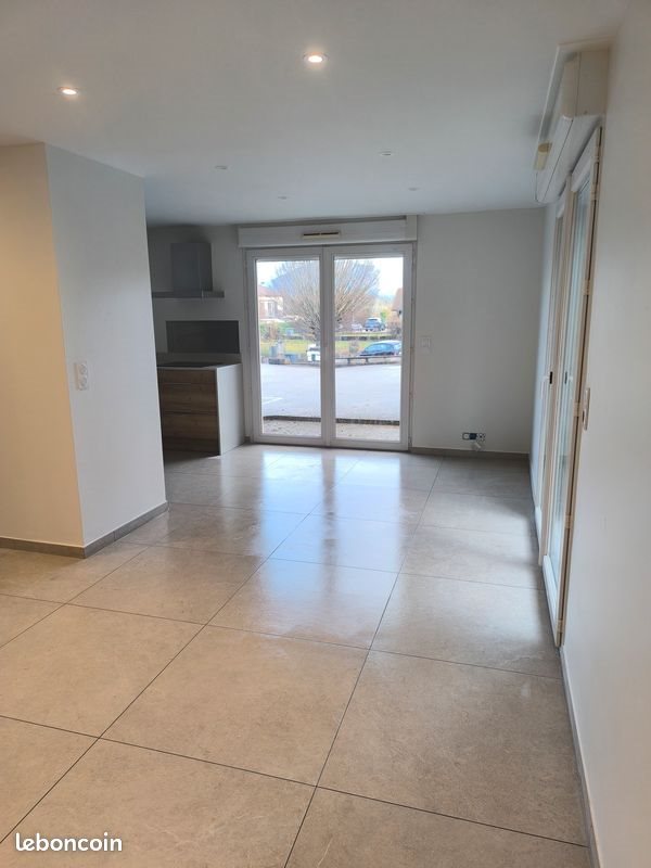 Appartement à louer, 66m², Poisy