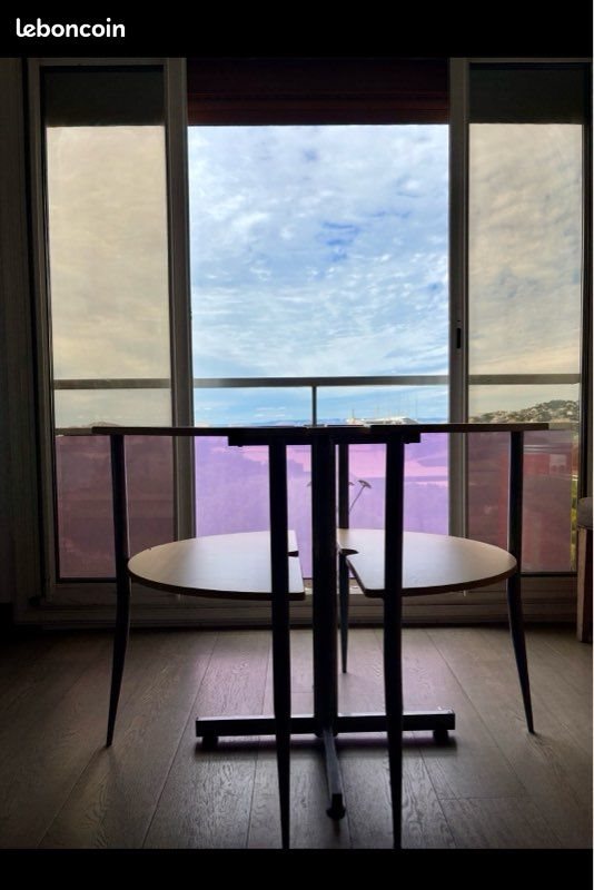 Appartement à louer, 64m², Marseille 8ème