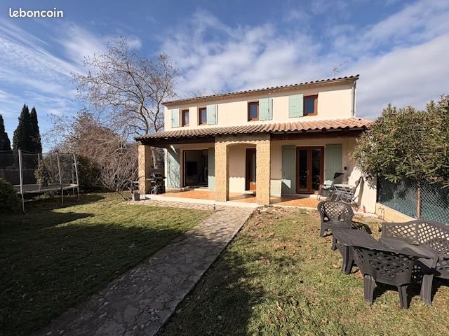 Maison à vendre, 143m², Uzès