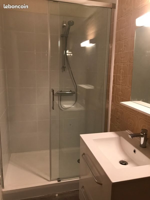 Appartement à louer, 28m², Marseille 5ème